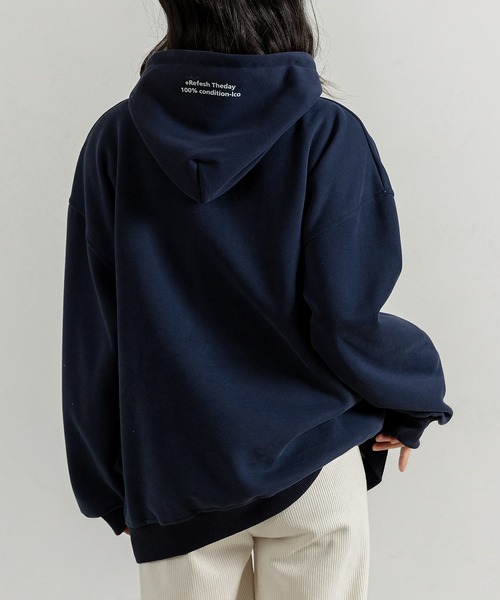 DAY CLOSET(デイ クローゼット)の「レディース 長袖ルーズシルエット英字フードロゴスウェット(スウェット・レディース・レッド/ネイビー/杢グレー・FREE)」の16枚目の写真