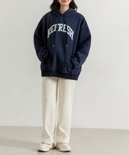 DAY CLOSET(デイ クローゼット)の「レディース 長袖ルーズシルエット英字フードロゴスウェット(スウェット・レディース・レッド/ネイビー/杢グレー・FREE)」の19枚目の写真