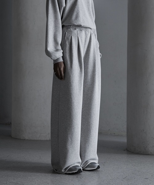 CALLNE(カルネ)の「【CALLNE】2tuck Cutoff Sweat Slacks / 2タックカットオフ スウェットスラックス(スウェットパンツ・メンズ・ライトグレー/ブラック系/グレー/チャコールグレー・S/M/L)」の17枚目の写真