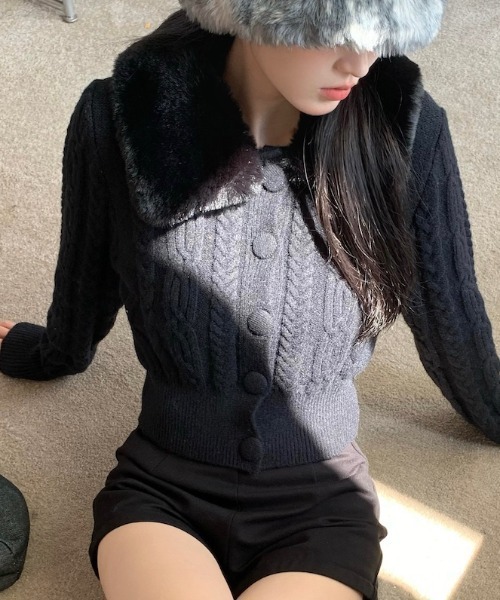 Vipoa(ヴィポア)の「fur collar retro cable knit cardigan(カーディガン/ボレロ・レディース・アイボリー/ブラック/ベージュ・FREE)」の16枚目の写真
