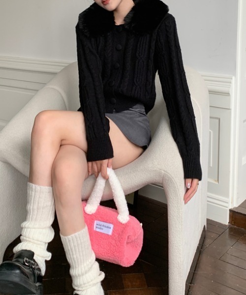 Vipoa(ヴィポア)の「fur collar retro cable knit cardigan(カーディガン/ボレロ・レディース・アイボリー/ブラック/ベージュ・FREE)」の11枚目の写真