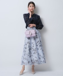 JUSGLITTY（ジャスグリッティー）の「シアーフラワープリント