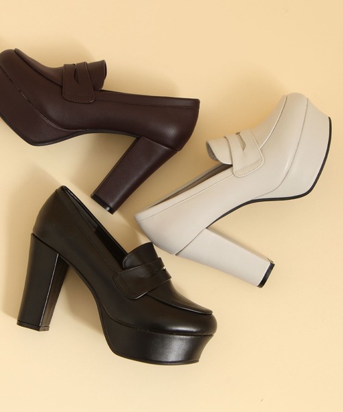 Newlyme（ニューリーミー）の「10.5cmヒール美脚ローファーパンプス（パンプス・レディース・ブラウン/ブラック/オフホワイト・23cm/22.5cm/22cm/25.5cm/25cm/24.5cm/24cm/23.5cm/26cm）」の10枚目の写真