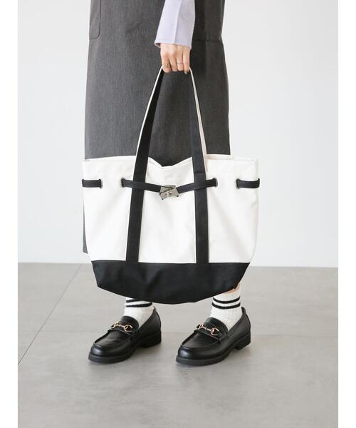 Lugnoncure（ルノンキュール）の「キャンバストートバッグ（ハンドバッグ・レディース・ベージュ/ブラック・F）」の2枚目の写真