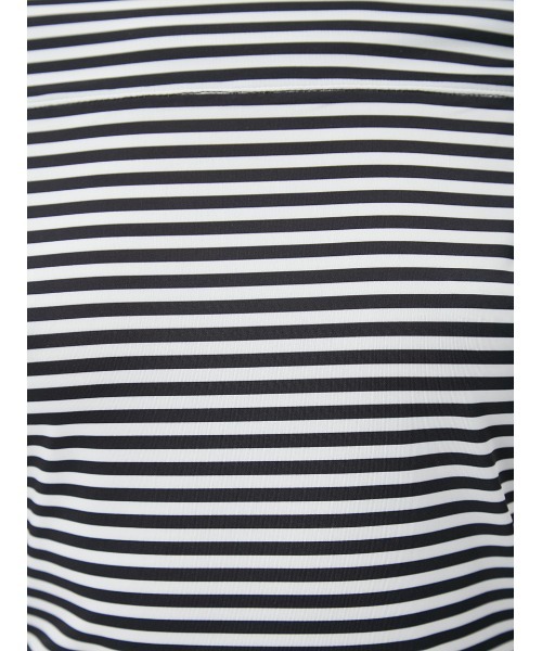 FRAY I.D（フレイアイディー）の「オフショルダーカットソー（Tシャツ/カットソー・レディース・ホワイト/その他/ブラック/ブラウン・FREE）」の10枚目の写真