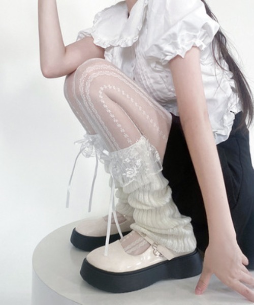 monepine/モネピネ/ホワイト フリル ショーツ&レッグウォーマー セール】『SBLTR』ユニセックス レースフリル付レッグウォーマー 靴下