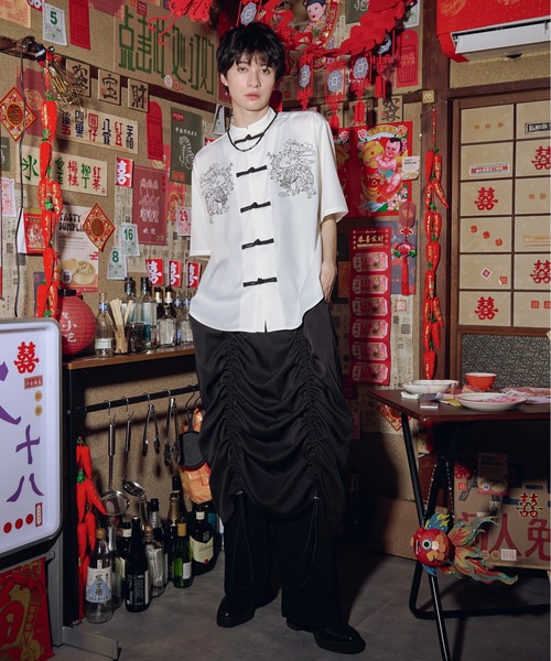 Ellno Loset（エルノロゼット）の「2wayドロストギャザーロングスカート（スカート・メンズ・ブラック・MEDIUM/SMALL/LARGE）」の9枚目の写真