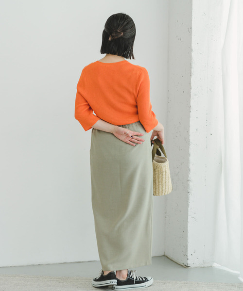 ITEMS URBANRESEARCH（アイテムズ アーバンリサーチ）の「クルーネックリブニット（ニット/セーター・レディース・オレンジ/チャコールグレー/グレー系その他・FREE）」の19枚目の写真