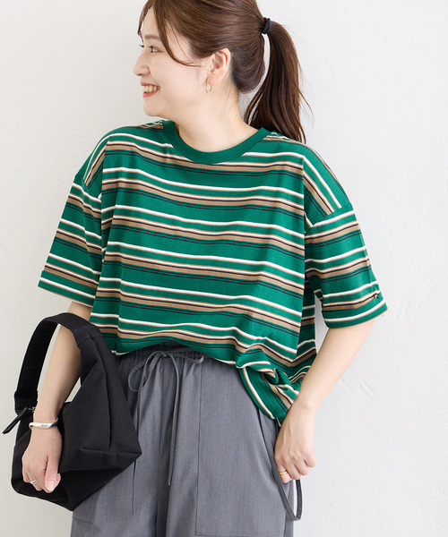 JOURNAL STANDARD（ジャーナルスタンダード）の「《追加2》汗ジミ防止天竺ロールアップT（Tシャツ/カットソー・レディース・ホワイト/ブラック/グレー/イエロー/グリーン・FREE）」の4枚目の写真