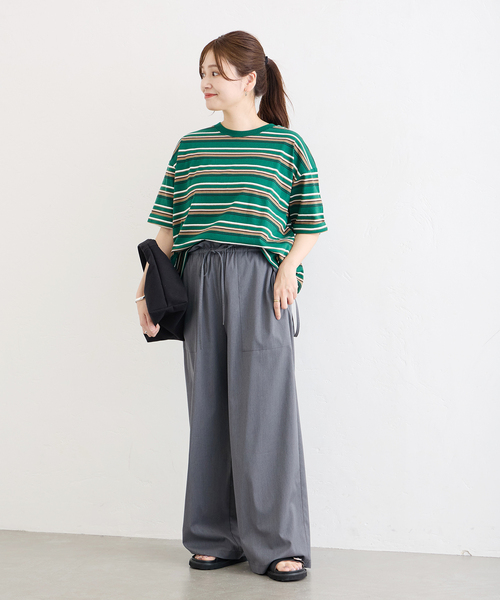 JOURNAL STANDARD（ジャーナルスタンダード）の「《追加2》汗ジミ防止天竺ロールアップT（Tシャツ/カットソー・レディース・ホワイト/ブラック/グレー/イエロー/グリーン・FREE）」の9枚目の写真