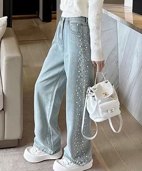 【CHANEL ★パールデザインデニム】ワイドデニムパンツ パール CHANEL(シャネル) デニム・ジーパン(レディース) - 海外