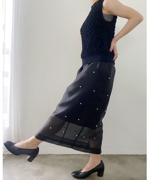 Torrazzo Donna（トラッゾドンナ）の「コンパクトサマーニットトップス（タンクトップ・レディース・ホワイト/ブラック/ブラウン・FREE）」の5枚目の写真