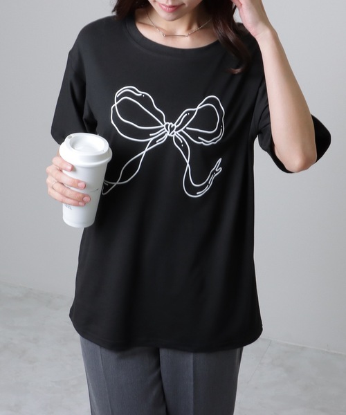 Lace Ladies（レースレディース）の「ソリッドカラー 半袖 リボン プリント Tシャツ（Tシャツ/カットソー・レディース・ブラック/ホワイト・S/M/XL）」の4枚目の写真