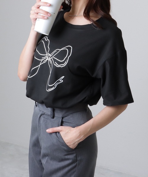 Lace Ladies（レースレディース）の「ソリッドカラー 半袖 リボン プリント Tシャツ（Tシャツ/カットソー・レディース・ブラック/ホワイト・S/M/XL）」の7枚目の写真