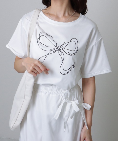 Lace Ladies（レースレディース）の「ソリッドカラー 半袖 リボン プリント Tシャツ（Tシャツ/カットソー・レディース・ブラック/ホワイト・S/M/XL）」の8枚目の写真