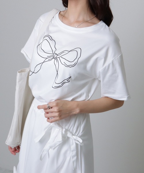 Lace Ladies（レースレディース）の「ソリッドカラー 半袖 リボン プリント Tシャツ（Tシャツ/カットソー・レディース・ブラック/ホワイト・S/M/XL）」の9枚目の写真
