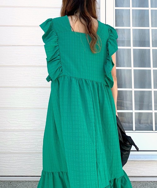 Q（キュー）の「袖フリルティアードワンピ（ワンピース・レディース・グリーン/ブラック・MEDIUM）」の6枚目の写真