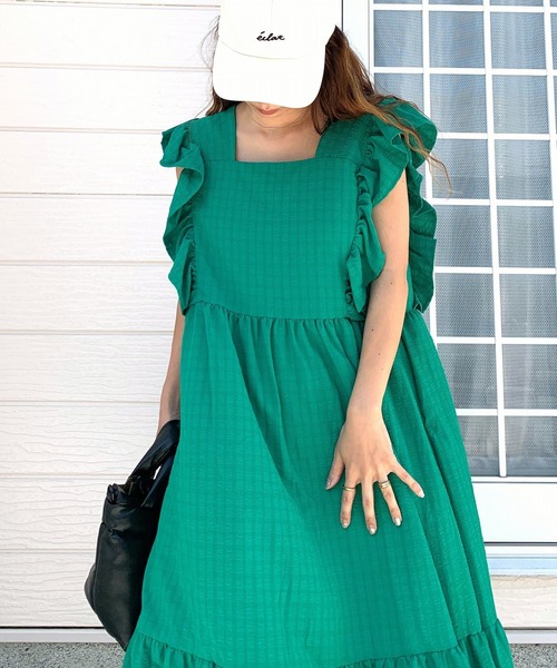 Q（キュー）の「袖フリルティアードワンピ（ワンピース・レディース・グリーン/ブラック・MEDIUM）」の4枚目の写真