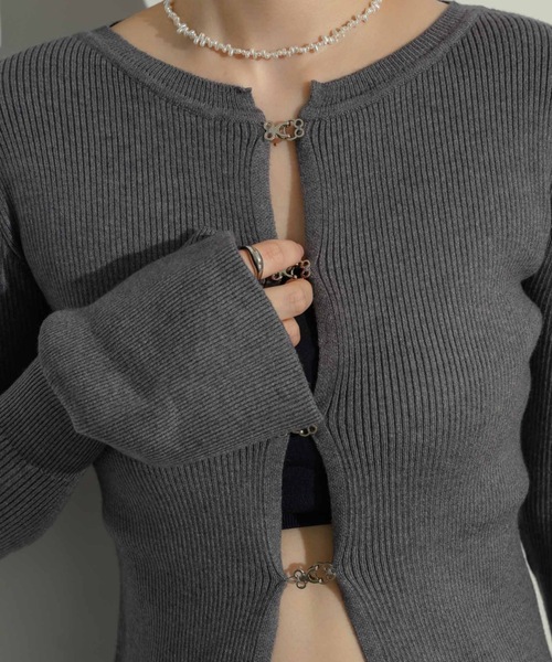 NEUNA(ヌナ)の「フロントホックトップス(カーディガン/ボレロ・レディース・グリーン/アイボリー/グレー/ベージュ/ブラック・FREE)」の19枚目の写真