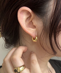 moonピアス