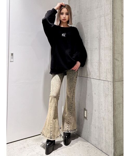 GYDA（ジェイダ）の「BETTY×GYDA Coffee BIGスウェットトップス（スウェット・レディース・ブラック/ボルドー/オフホワイト・FREE）」の22枚目の写真