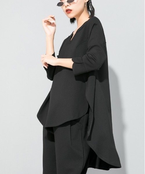 B'day(ビーデイ)の「【 B'day / ビーデー 】ロング 七分袖 チュニック トップス キーネック(Tシャツ/カットソー・レディース・ブラック・LARGE/MEDIUM)」の5枚目の写真