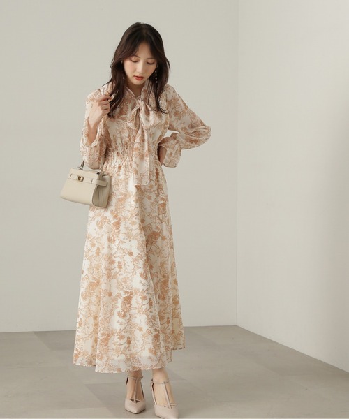 PROPORTION BODY DRESSING（プロポーションボディドレッシング）の「フラワーリボンシャーリングワンピース / 1214240506（ワンピース・レディース・ブラック/ベージュ系その他・SMALL/MEDIUM）」の4枚目の写真