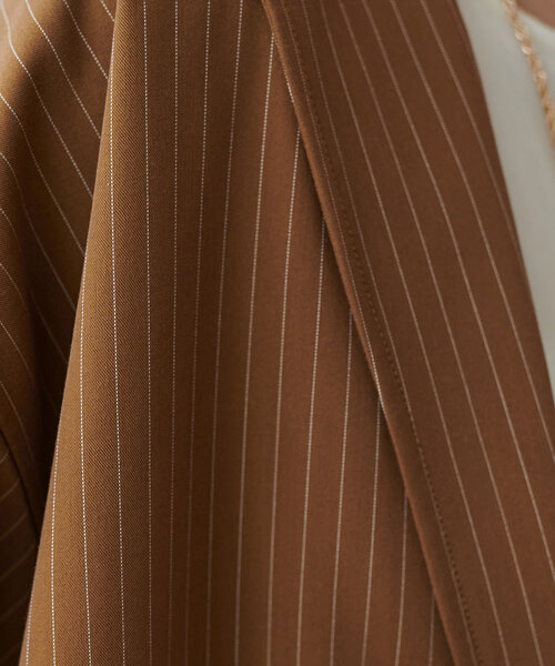 DISCOAT(ディスコート)の「【WEB限定】ピンストライプテーラードジャケット(テーラードジャケット・レディース・グレー/カーキ・FREE)」の10枚目の写真