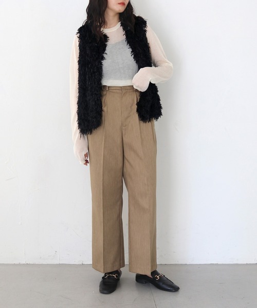 HER CLOSET(ハークローゼット)の「【vingtrois】フェザーフリンジベスト(ベスト・レディース・アイボリー/ブラック・M)」の17枚目の写真