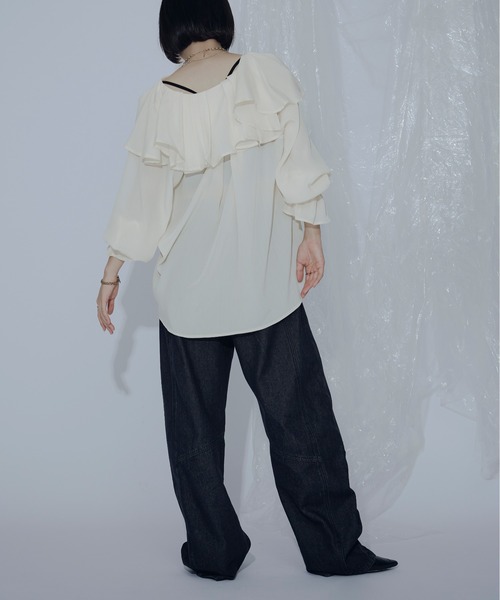 Ezick（エジック）の「BIGカラーヨウリュウプリーツブラウス（シャツ/ブラウス・レディース・ブラック/アイボリー/その他・FREE）」の8枚目の写真