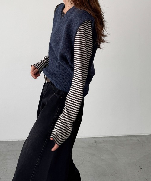 CANAL JEAN(キャナルジーン)の「El mar ウール混Vネックニットベスト(ベスト・レディース・ブラウン/ベージュ/ネイビー・ONE SIZE)」の10枚目の写真