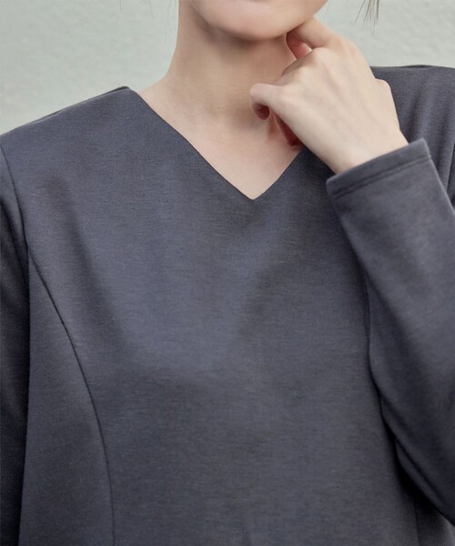 Tiaclasse(ティアクラッセ)の「バックフレア裏毛チュニック(Tシャツ/カットソー・レディース・チャコールグレー/ブルー/ボルドー・XL/XXL)」の20枚目の写真