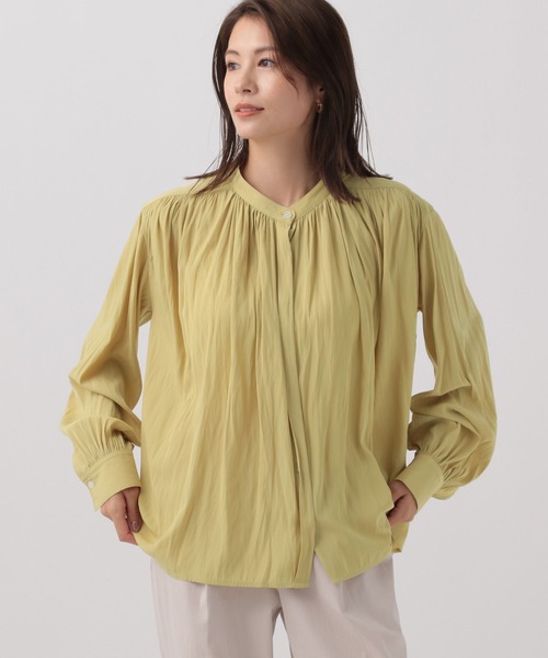 Elura（エルーラ）の「つや着映えブラウス/140935（シャツ/ブラウス・レディース・ライトブルー/ライトイエロー/ネイビー/ホワイト・LARGE/MEDIUM）」の10枚目の写真