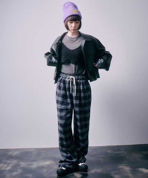 SEN TOKYO(セントーキョー)の「パワーメッシュシアーラメ混カットソー(Tシャツ/カットソー・レディース・チャコールグレー/ブラック・FREE)」の13枚目の写真
