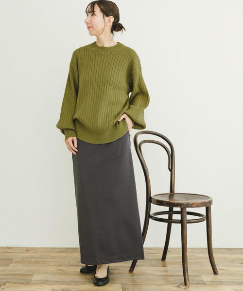 ITEMS URBANRESEARCH(アイテムズ アーバンリサーチ)の「ワイドリブボリュームスリーブニット(ニット/セーター・レディース・ブラック/アイボリー/モカ/グリーン・FREE)」の21枚目の写真