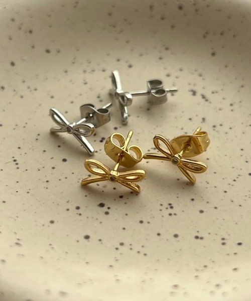 華奢リボンビジューピアス  (両耳用)