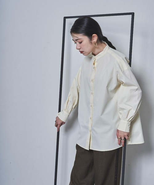 tarin arin(タリンアリン)の「【150㎝前後の小柄さんサイズ】パフスリーブビッグスリットシャツ(シャツ/ブラウス・レディース・チャコールグレー/ホワイト/サックスブルー・S/M)」の12枚目の写真
