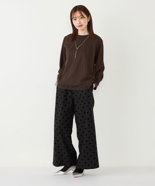 SHIPS Colors(シップス カラーズ)の「SHIPS Colors:〈手洗い可能〉フロッキードット プリント ワイドパンツ(その他パンツ・レディース・ブラウン/ブラック・ONE SIZE)」の12枚目の写真