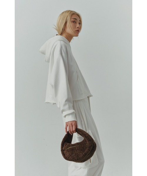 ALEXIA STAM(アリシアスタン)の「Fur Round Hand Bag /ラウンドファーバッグ(ハンドバッグ・レディース・ブルー/レッド/ブラウン/アイボリー・FREE)」の17枚目の写真