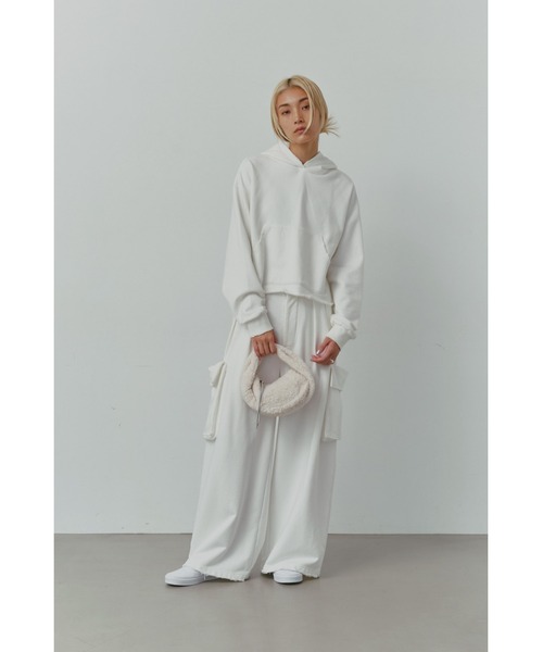 ALEXIA STAM(アリシアスタン)の「Fur Round Hand Bag /ラウンドファーバッグ(ハンドバッグ・レディース・ブルー/レッド/ブラウン/アイボリー・FREE)」の5枚目の写真