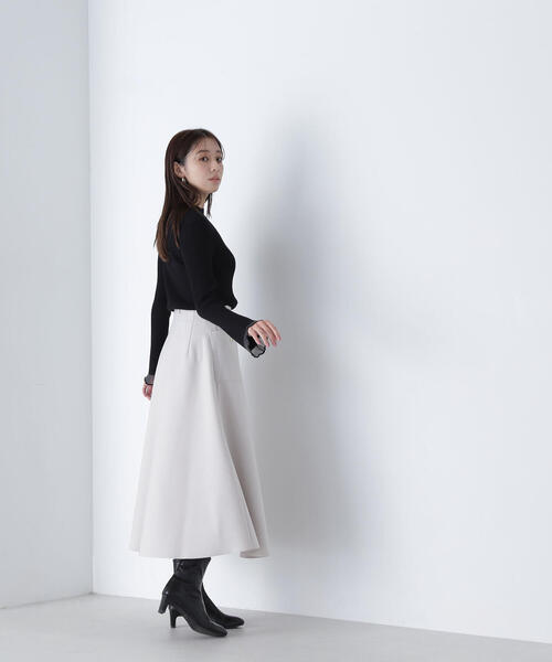 NATURAL BEAUTY BASIC(ナチュラルビューティーベーシック)の「◇シアーフレアカフスリブニット(ニット/セーター・レディース・オフホワイト/ブラック/ベージュ/ブルー・FREE)」の10枚目の写真