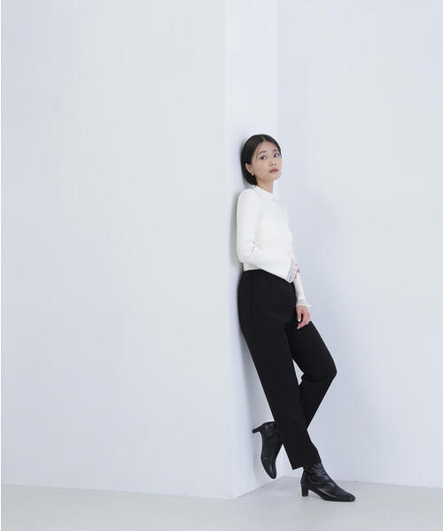 NATURAL BEAUTY BASIC(ナチュラルビューティーベーシック)の「◇シアーフレアカフスリブニット(ニット/セーター・レディース・オフホワイト/ブラック/ベージュ/ブルー・FREE)」の17枚目の写真