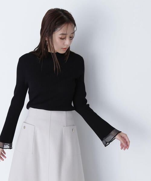 NATURAL BEAUTY BASIC(ナチュラルビューティーベーシック)の「◇シアーフレアカフスリブニット(ニット/セーター・レディース・オフホワイト/ブラック/ベージュ/ブルー・FREE)」の3枚目の写真