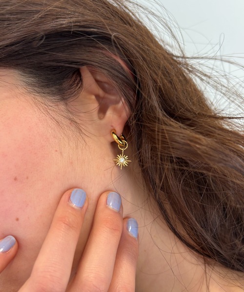 FUULLY STUDIO（フーリィーステューディオ）の「スターストーンチャーム/2個セット（チャーム・レディース・シルバー/ゴールド・FREE）」の11枚目の写真