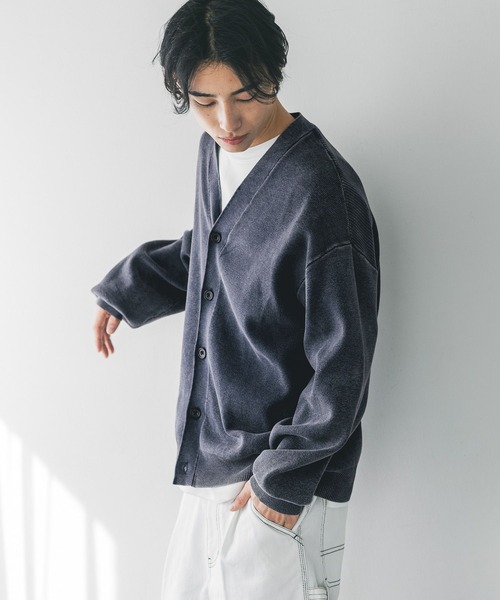 LOWRYS FARM(ローリーズファーム)の「ピグメントニットカーディガン 289680(カーディガン/ボレロ・メンズ・ブラック/ブルー・FREE)」の18枚目の写真