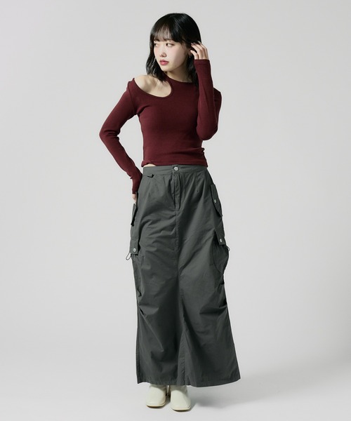 Chick(チック)の「Knee Tuck Cargo Skirt / ニータックカーゴスカート 夏物 夏服(スカート・レディース・グレー/ブラック/ナチュラル・FREE)」の17枚目の写真