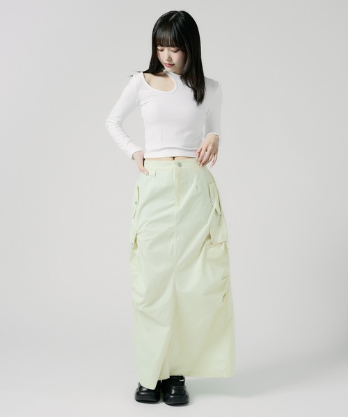 Chick(チック)の「Knee Tuck Cargo Skirt / ニータックカーゴスカート 夏物 夏服(スカート・レディース・グレー/ブラック/ナチュラル・FREE)」の11枚目の写真