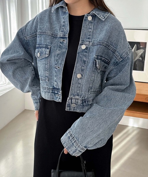 andme（アンドミー）の「オーバーサイズショート丈デニムジャケット（デニムジャケット・レディース・ケミカルウォッシュ/ブラック系その他・FREE）」の9枚目の写真