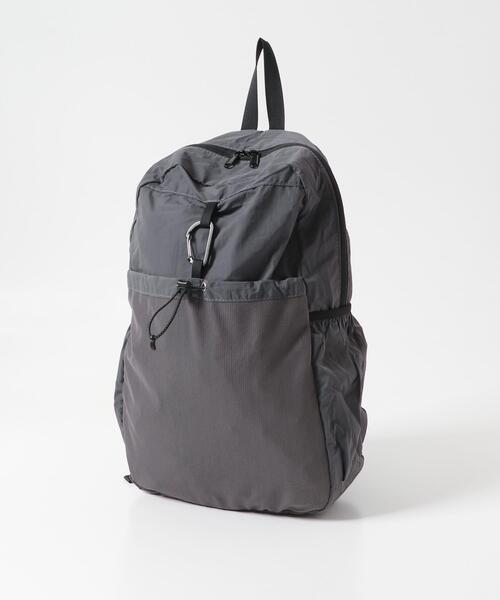EKAL(エカル)の「EASY DAYPACK(バックパック/リュック・レディース・アイボリー/ブラック/チャコールグレー・ONE)」の20枚目の写真