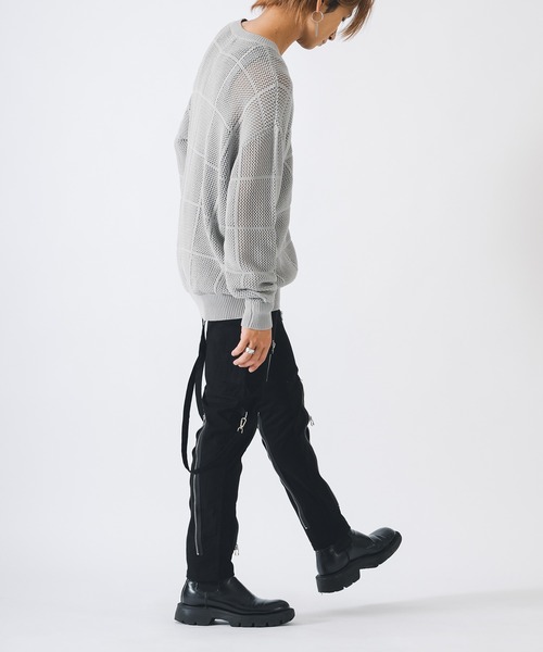 REGIEVO(レジエボ)の「REGIEVO ニットメッシュクルーネックセーター(ニット/セーター・メンズ・ブラック/ホワイト・LARGE/MEDIUM)」の4枚目の写真